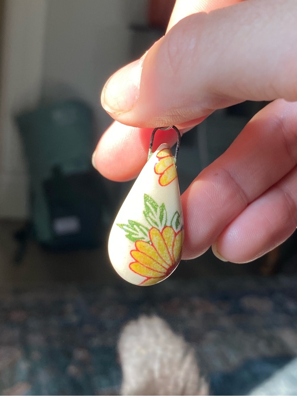 Hand-Painted Teardrop Floral necklace - Yellow & Green